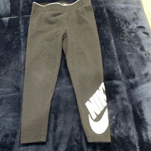 Nike, black and white cotton jogger legging. Size 5